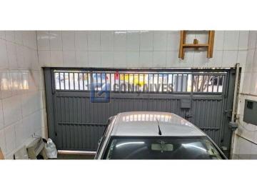 A (31) · Sobrado Comercial à Venda em Jardim Cristiane, Santo André – 170m², 3 Quartos, 2 Vagas