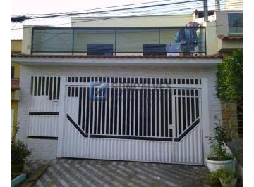 (14) · Sobrado à venda em Jordanópolis, São Bernardo do Campo – 4 quartos, 2 vagas, 247 m²