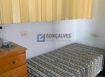 B (30) · Sobrado à venda em Santa Terezinha, SBC | 2 Quartos, 2 Vagas
