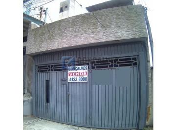(23) · Casa residencial com quintal, 2 quartos e espaço gourmet em Jardim Irene, Santo André