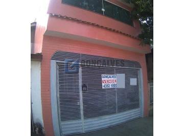 (3) · Sobrado Residencial 3 Quartos com 2 Vagas em Jardim Stella, Santo André