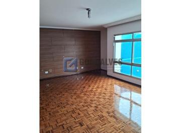 A (30) · Sobrado Residencial de 4 Quartos com 7 Vagas em Santa Terezinha, SBCampo