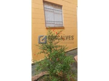A (30) · Apartamento com 02 dormitórios a venda no Bairro Jardim Silveira em Santo André/SP.