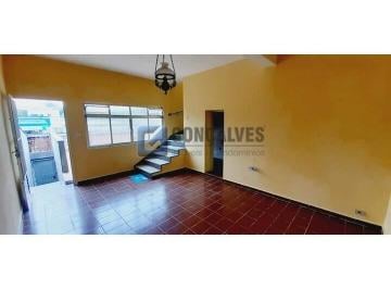 A (30) · Sobrado à venda em Jardim Olavo Bilac, SBC - 3 Quartos, 1 suíte, 2 vagas