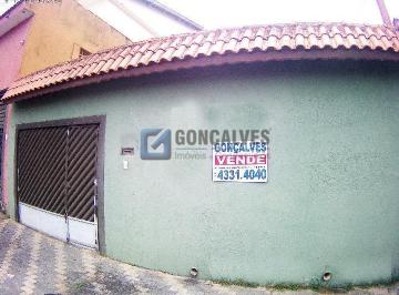 8 · Sobrado à venda em Vila Suíça, Santo André – 3 quartos, 1 suíte, quintal e churrasqueira