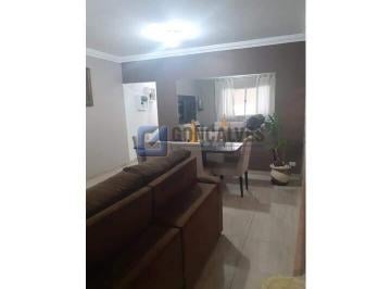 A (30) · Sobrado à venda em São Bernardo do Campo (Santa Terezinha) - 5 quartos, 3 vagas, espaço gourmet