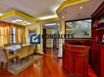 Casa · 370m² · 3 Quartos · 5 Vagas · Sobrado residencial para aluguel | 3 suítes, 5 vagas, 370 m² em Nova Petrópolis - São Bernardo do Ca