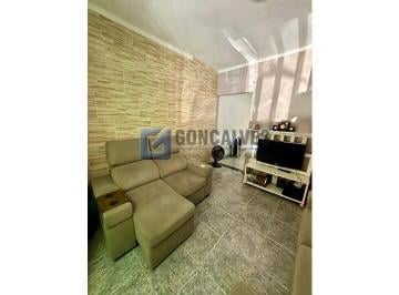 A (38) · Casa Residencial à Venda em Jardim Petroni, SBC – 2 Quartos, 2 Vagas