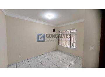 A (30) · Sobrado Residencial com 3 Dormitórios, 2 Vagas à Venda – Vila Euclides, SBC