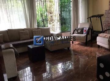 Casa · 212m² · 3 Quartos · 2 Vagas · Casa para Aluguel no Jardim do Mar, São Bernardo do Campo – 3 quartos, 2 vagas