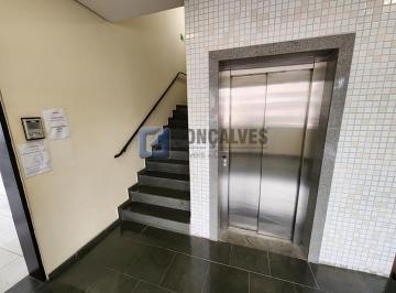 A (34) · Prédio Comercial à Venda em Assunção – SBC/SP | 1.949,86 m² Internos, 840 m² de Terreno, 10 Vagas