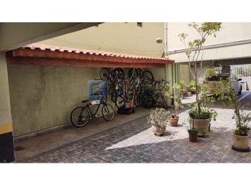 A (31) · Apartamento de 2 dormitórios à venda em Taboão, SBC – 2 vagas, pronto para morar