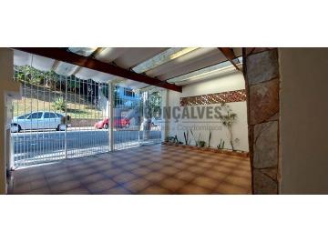 A (31) · Sobrado Residencial à Venda em Baeta Neves, SBC - 2 Quartos, 2 Vagas