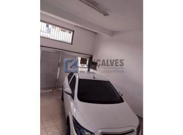 A (31) · Sobrado à Venda em Jardim São José, Mauá – 3 Quartos, Churrasqueira, 2 Vagas