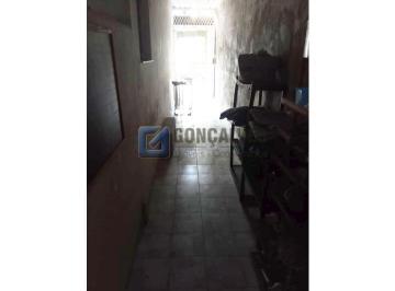A (15) · Casa à venda em São Bernardo do Campo – 4 dormitórios, 4 vagas, 330m² de terreno