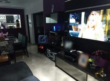A (54) · Sobrado à venda em Demarchi, São Bernardo do Campo – 2 quartos, 1 suíte, 2 vagas