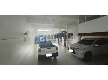 A (15) · Sobrado 4 dormitórios, 413 mts² na Vila Curuça em Santo André.