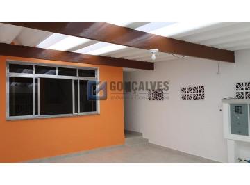 A (33) · Sobrado Residencial com 2 Quartos em Baeta Neves, São Bernardo do Campo – Venda