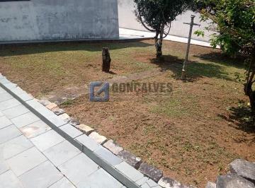 A (31) · Casa à venda em Riacho Grande, SBC — 3 quartos, 10 vagas e amplo terreno