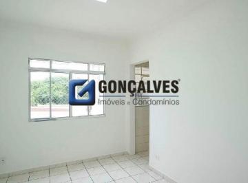 Casa · 166m² · 2 Quartos · 2 Vagas · Casa Comercial à Venda em Vila Sacadura Cabral, Santo André – 166m² Úteis com 2 Vagas