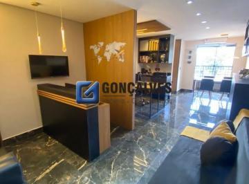 Comercial · 32m² · Sala comercial à venda com 32m² no bairro Vila Curuça em Santo André/SP.