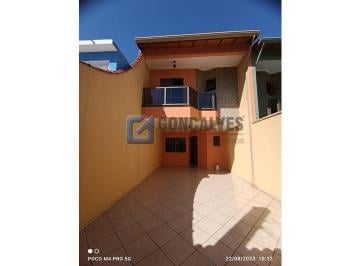 A (31) · Sobrado residencial 3 quartos com 4 vagas em Vila Helena, Santo André – R$850.000