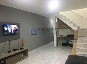 A (30) · Sobrado à venda em São Bernardo do Campo (Finco) – 3 quartos, 1 suíte, 2 vagas