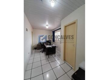 A (60) · Prédio comercial 226m² à venda no Baeta Neves em São Bernardo do Campo