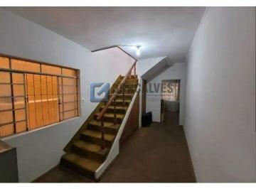 A (31) · Sobrado à venda em Alves Dias, SBC – 3 quartos, 1 suíte, 2 vagas