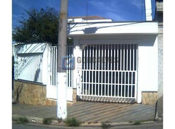 (22) · Casa à venda no Centro de São Bernardo do Campo — 4 quartos, 1 suíte, 4 vagas