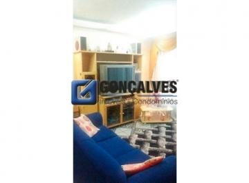 Casa · 241m² · 3 Quartos · 5 Vagas · Sobrado no Bairro Boa Vista em São Caetano do Sul