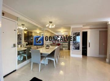 Apartamento · 128m² · 3 Quartos · 3 Vagas · Apartamento 3 suítes, 3 vagas, 128 m² no Centro de Santo André – mobiliado