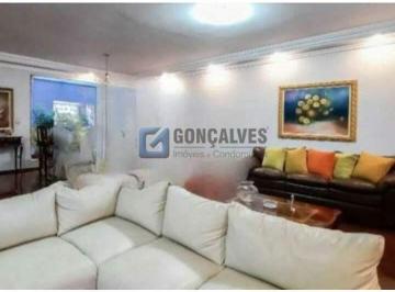 A (24) · Casa residencial à venda em Nova Petrópolis, São Bernardo do Campo – 4 suítes, 7 vagas, sauna e muit