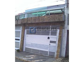 (1) · Sobrado à venda em Santa Terezinha, SBC – 2 suítes, 2 vagas