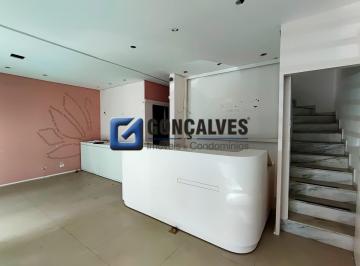 Casa · 220m² · 4 Vagas · Sobrado Comercial em Jardim, Santo André – 220 m², 4 vagas, 10 salas