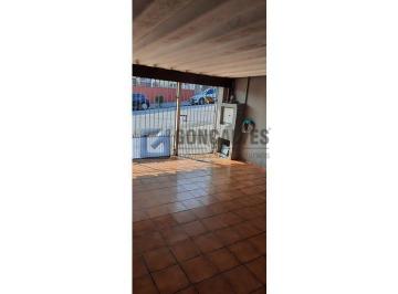 A (30) · Casa Residencial à Venda na Vila Santa Luzia, SB Campo – 2 Quartos (1 Suíte) com Quintal
