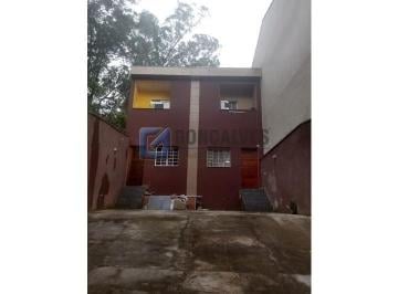 A (21) · Sobrado 3 dormitórios sendo 1 suite, 110 mts² no Jardim Las Vegas em Santo André.