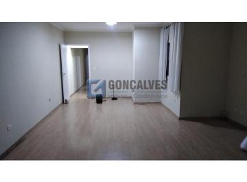 A (25) · Sobrado à venda em Dos Casa, São Bernardo do Campo – 4 quartos, 1 suíte, 215 m², 2 vagas