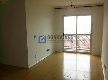 A (30) · Apartamento com 3 quartos no Jardim Cristiane, Santo André – Aceita Permuta