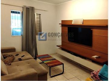 A (32) · Sobrado à venda em Jardim das Acácias, São Bernardo do Campo – 2 quartos, 1 suíte, 2 vagas