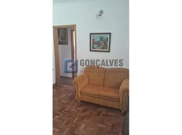 A (30) · Casa à Venda em Jardim Hollywood, São Bernardo do Campo – 145 m² (internos) em 250 m² de terreno