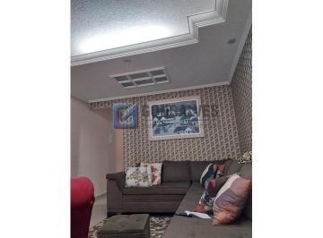 A (30) · Sobrado à venda em Santa Terezinha (SBC) – 174 m², 3 quartos, 2 vagas, R$ 780.000