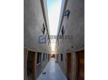 A (14) · Sobrado à venda no Vila Príncipe de Gales (Santo André) – 2 suítes, 2 vagas, 56 m²