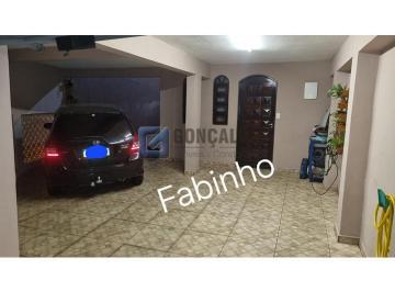 A (51) · Sobrado Residencial 3 Quartos com 4 Vagas em Vila Camilópolis, Santo André
