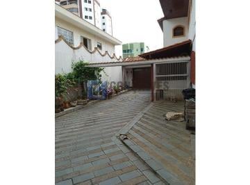 A (30) · Sobrado Residencial à Venda em Vila Marlene, São Bernardo do Campo — 4 Quarto(s), 3 Suíte(s) e 15 Va