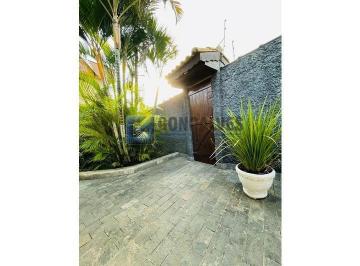 A (30) · Casa à venda em Nova Itanhaém, Itanhaém/SP – 3 quartos, 180 m², 5 vagas