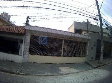 6 · Casa 4 dormitórios sendo 1 suite, 146 mts² na Vila Valparaíso em Santo André