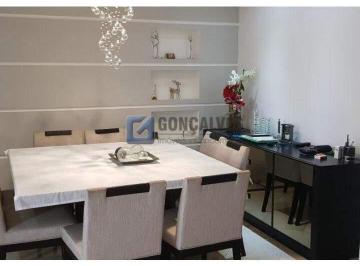D (30) · Apartamento 3 dormitórios sendo 2 suites,143 mts² no Centro de Santo André.