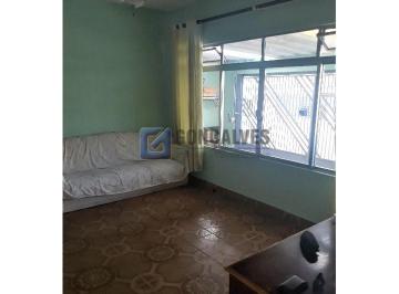 8 · Casa Residencial com 2 Quartos, 3 Vagas e Interfone – Jardim Santo Inácio, São Bernardo do Campo