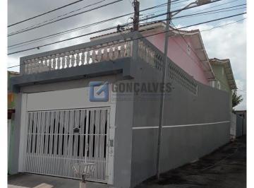 A (22) · Sobrado 200 m² (150 m² terreno) com 2 quartos e 2 vagas – Santo André/SP
